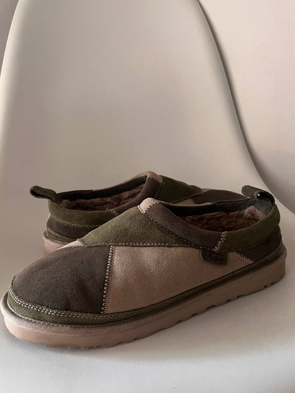 UGG Tasman ReImagined Patchwork Slippers Men's US 11 Olive Green Sheepskin